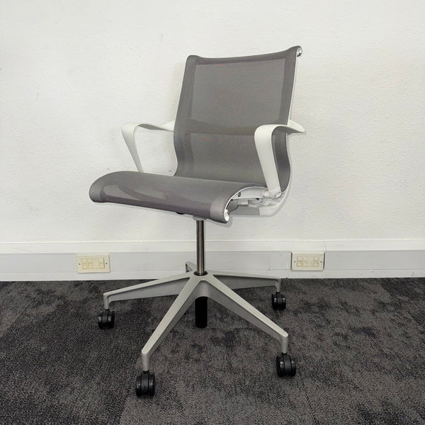Used Herman Miller Setu