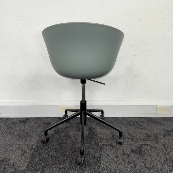 Used HAY About A Chair AAC 52 2.0 - Light Grey+Grey