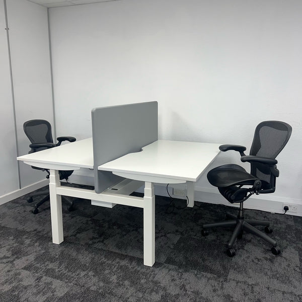 New Cancelled Order Electric Height Adjustable White Bench Desk with Screen and Cable Tray