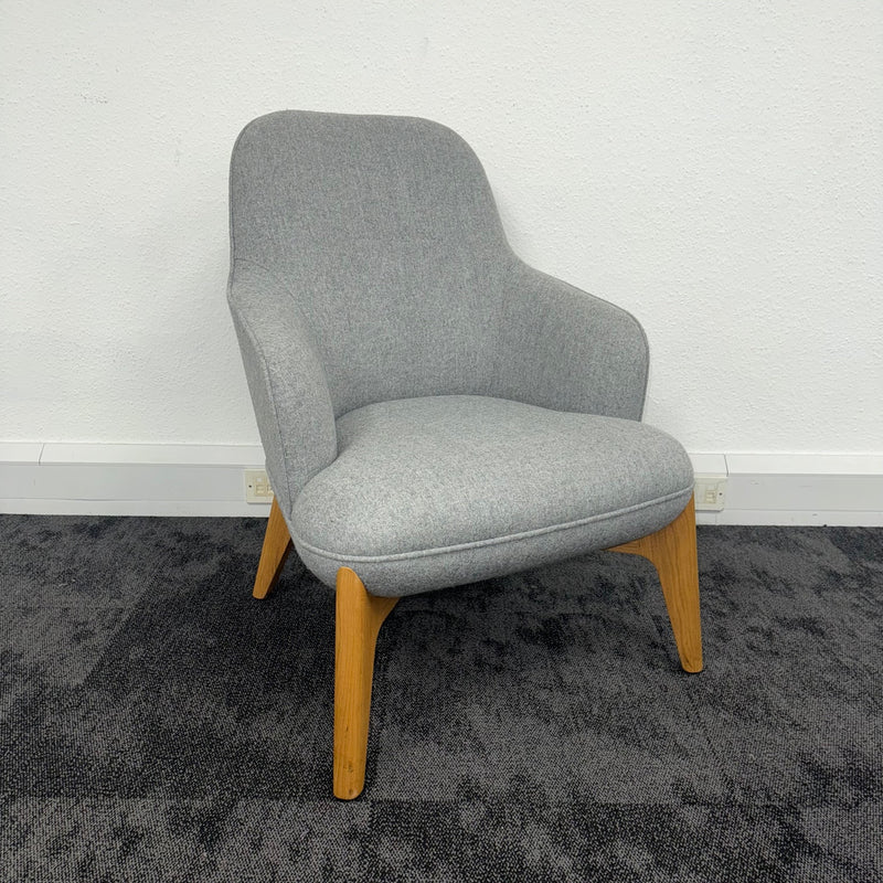 Used Orangebox Coze Low Back Breakout Chair