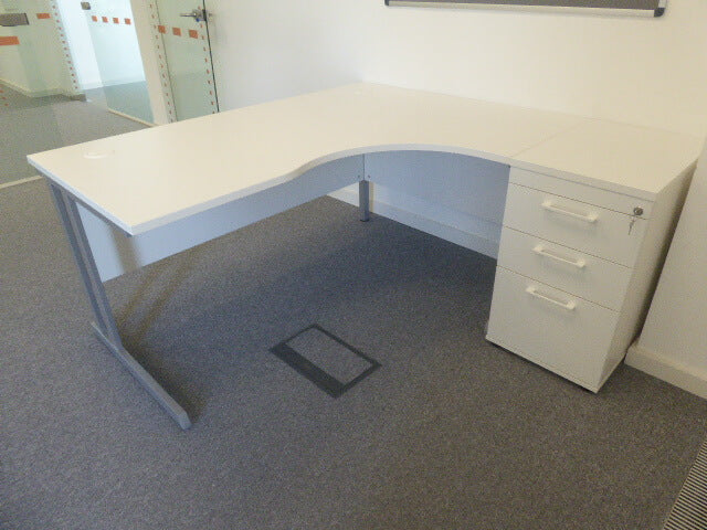 End Of Line White Radial Desk + Pedestal