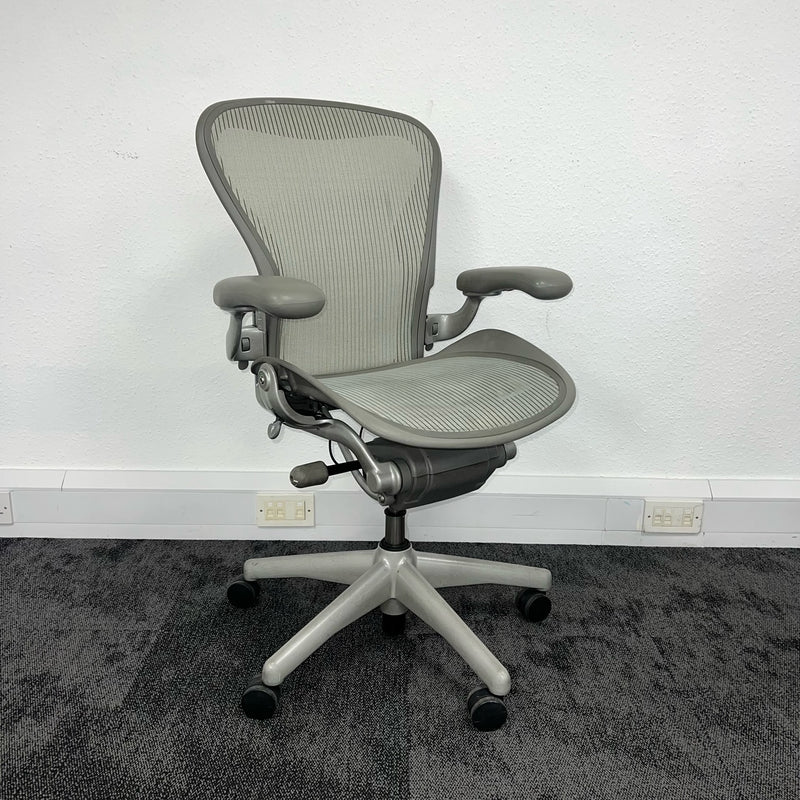 Used Herman Miller Aeron Full Spec Titanium