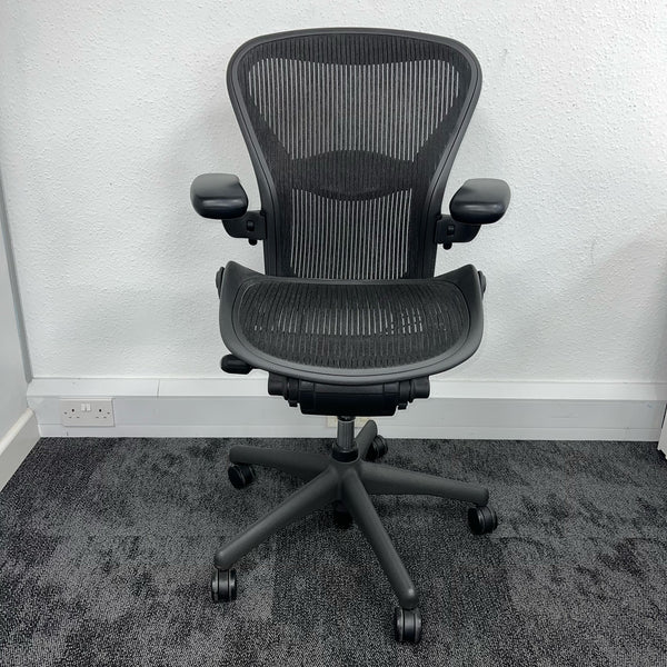 Used Herman Miller Aeron Graphite Full Spec with Lumbar Size B